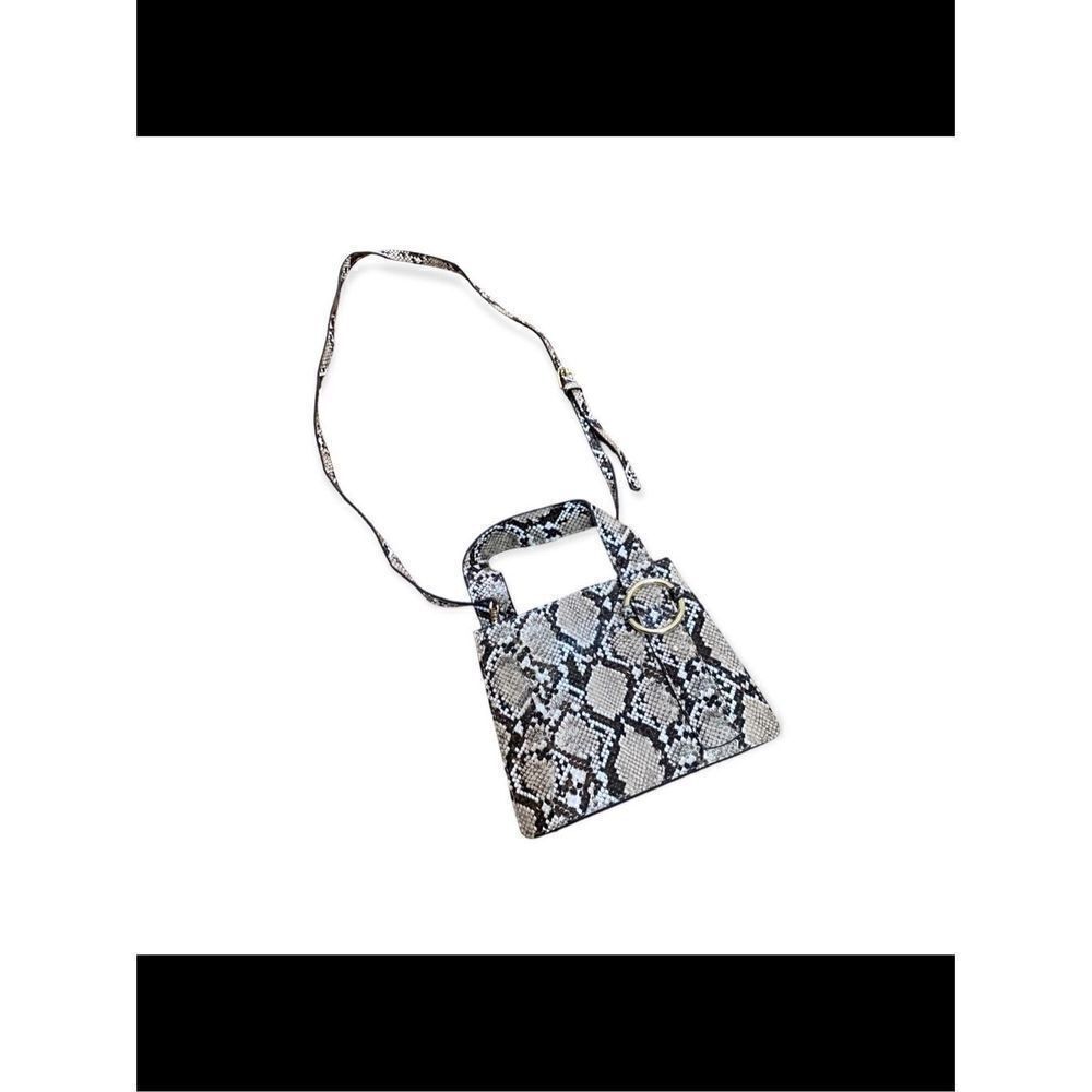 Small Faux Snakeskin Bag - Picture 2 of 8